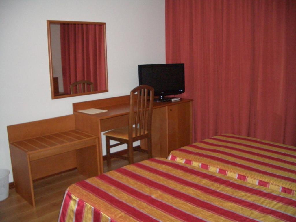Hotel Aguiar Da Pena Vila Pouca de Aguiar Room photo